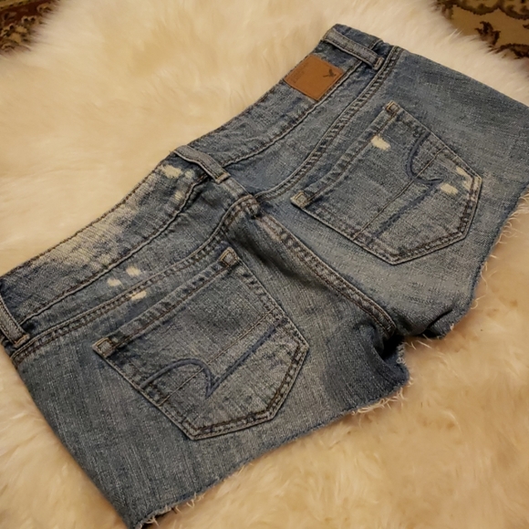 American Eagle Shorts - Picture 2 of 4